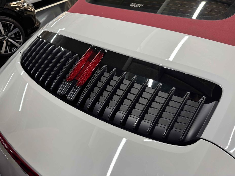 Porsche 911 2024