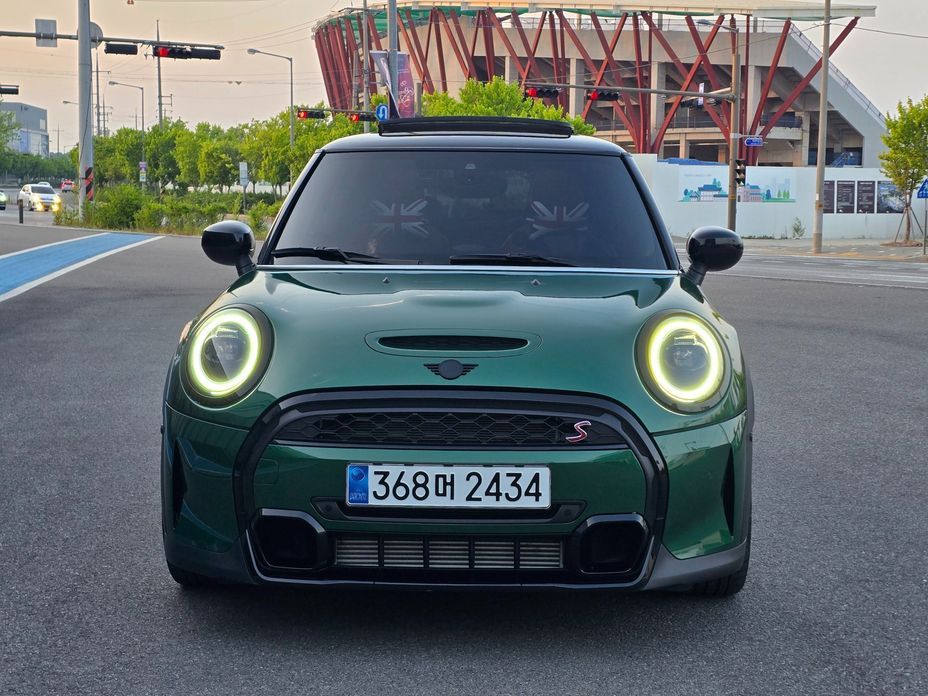 Mini Cooper 2024