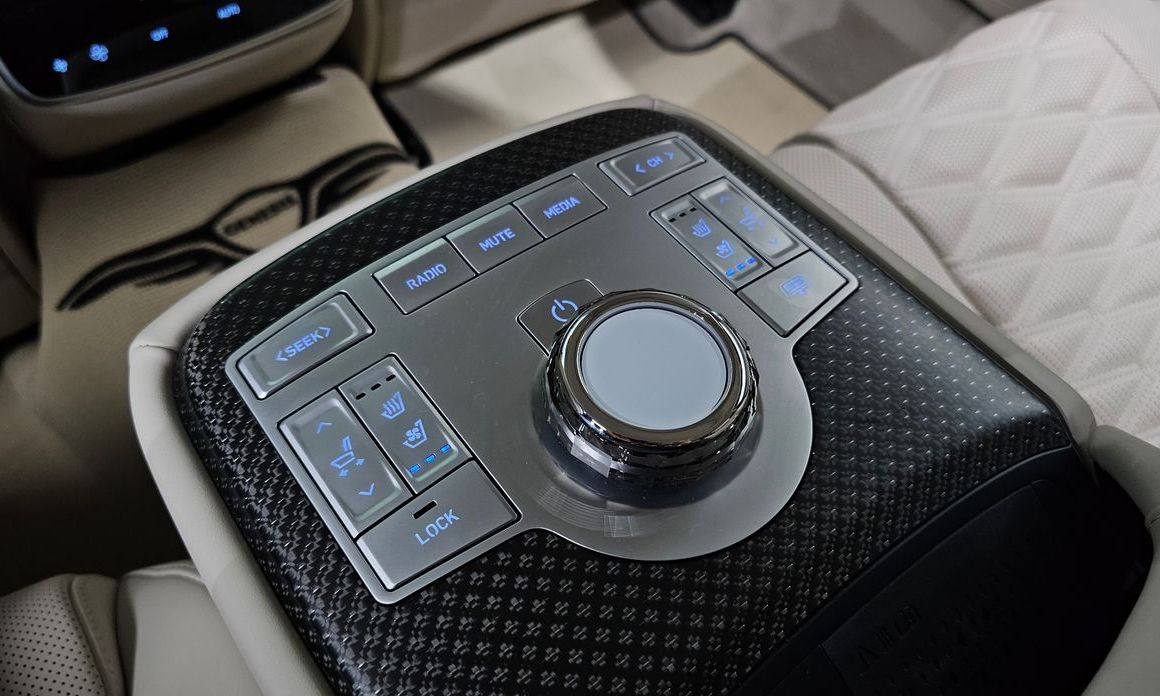 Genesis G80 2025