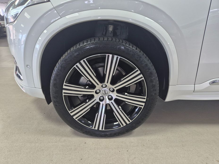 Volvo XC90 2025
