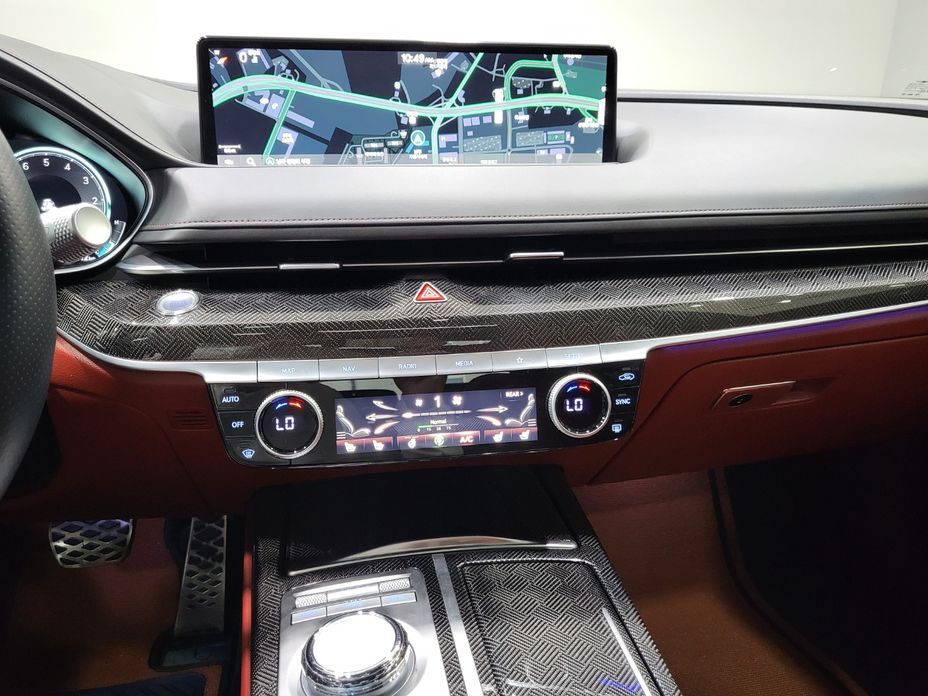 Genesis G80 2024