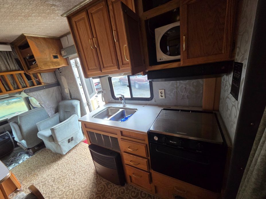 Chevrolet Express Van 2001