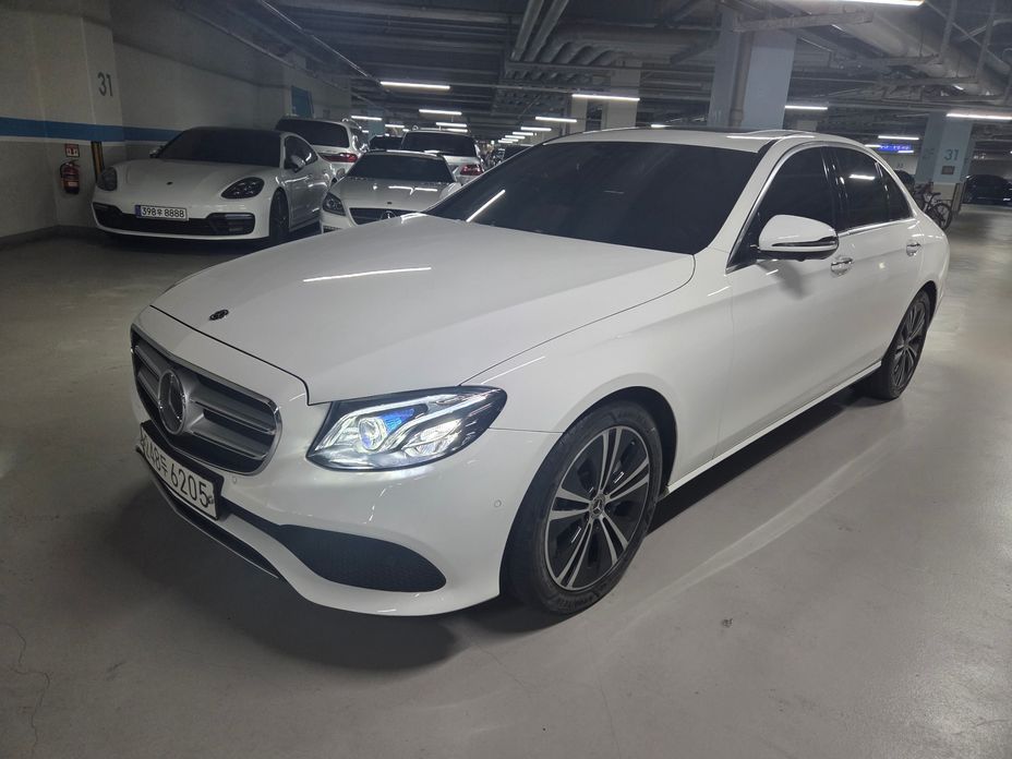 Mercedes-Benz E-Class 2020