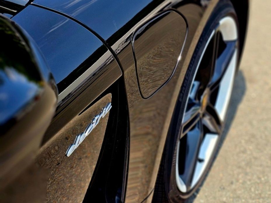 Porsche Taycan 2022