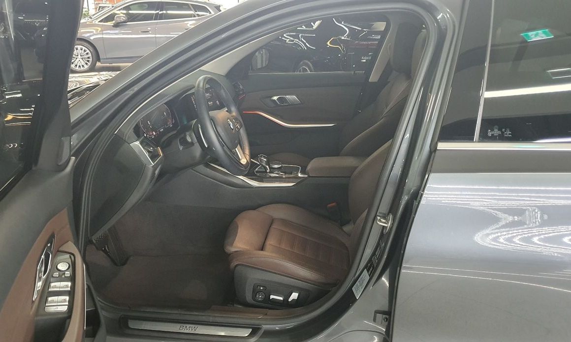 BMW 3-Series 2021