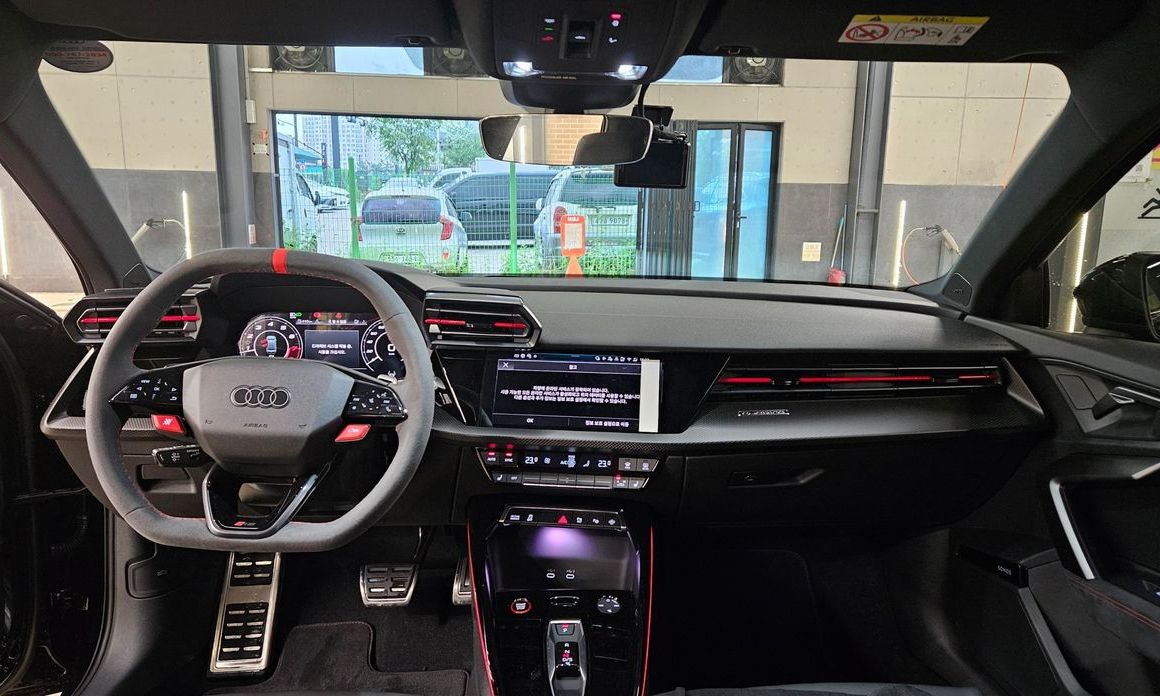 Audi RS3 2025