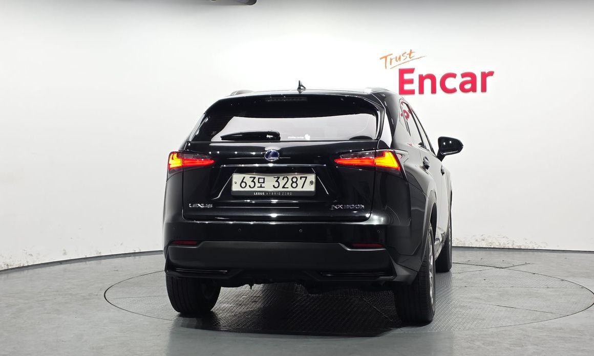 Lexus NX 2017