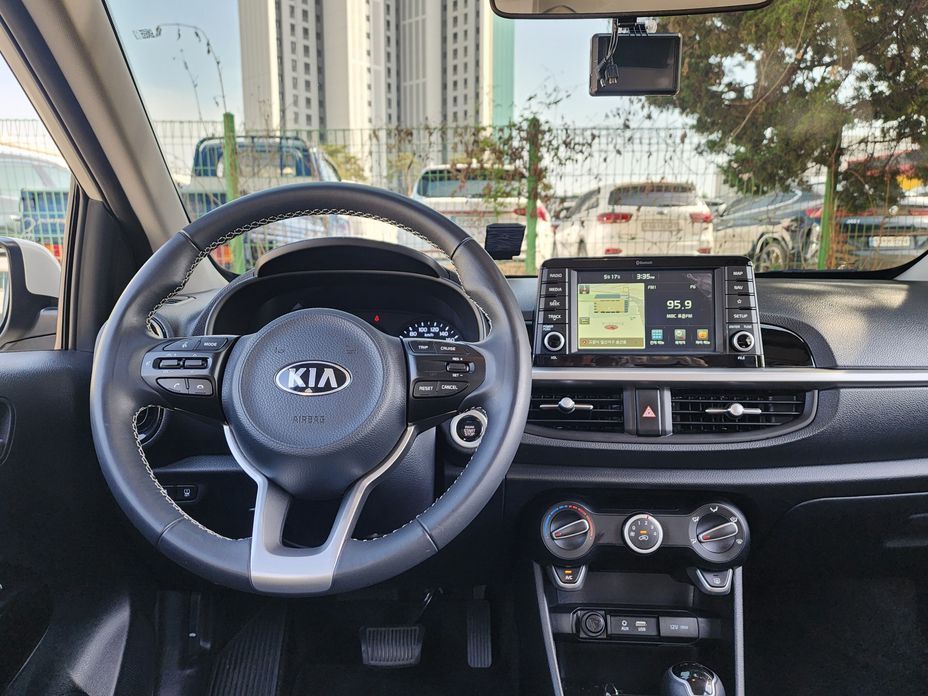 Kia morning 2018