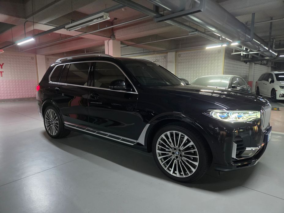 BMW X7 2022