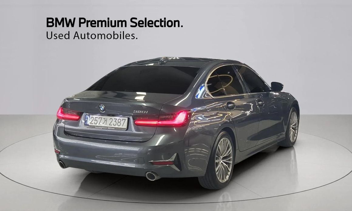BMW 3-Series 2021