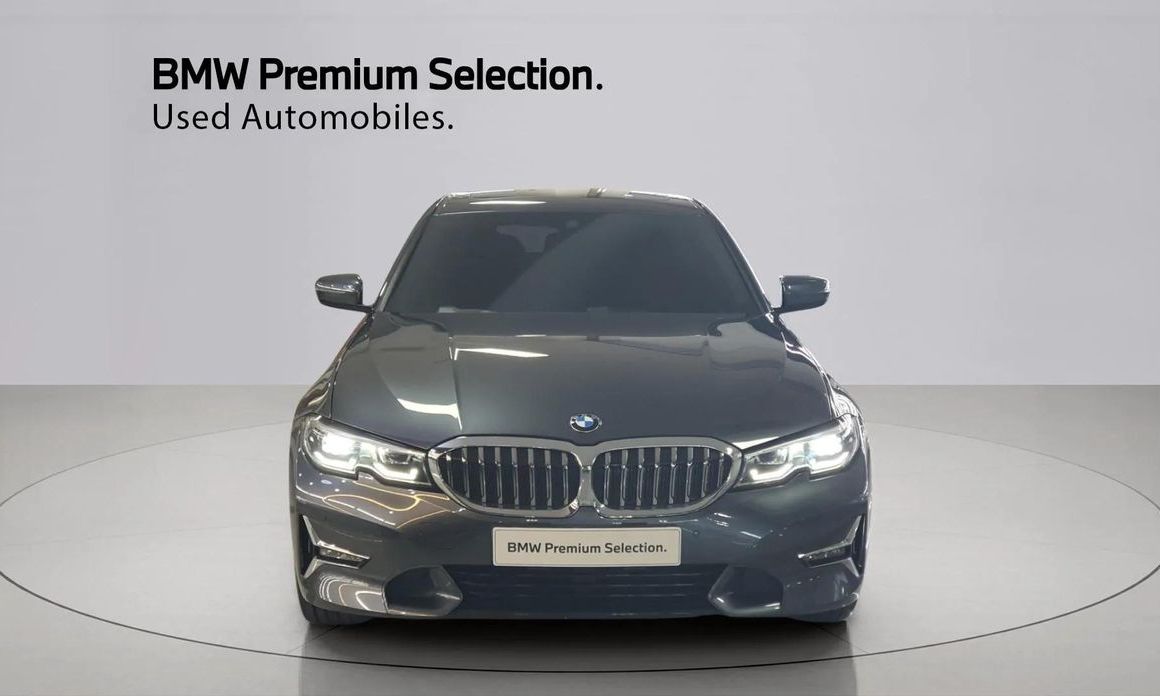 BMW 3-Series 2021