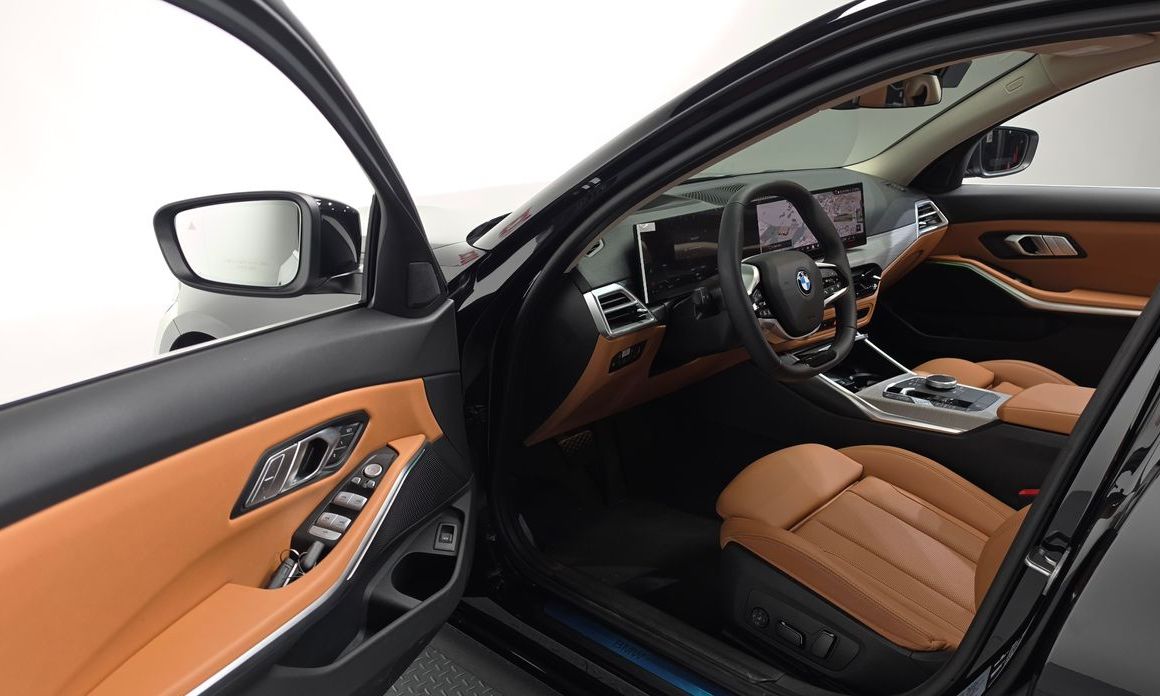 BMW 3-Series 2025