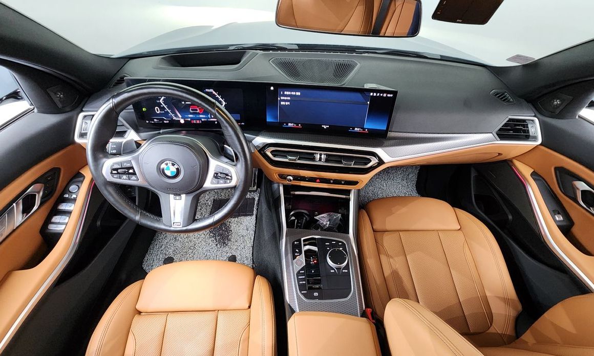 BMW 3-Series 2023
