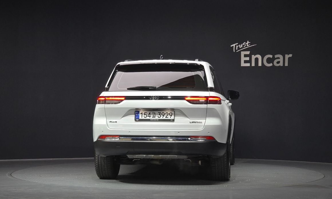 Jeep Cherokee 2023
