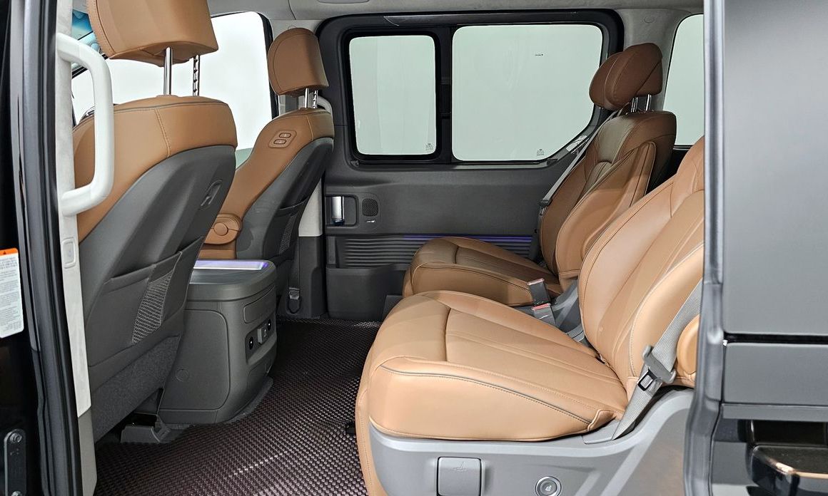 Hyundai Staria 2025
