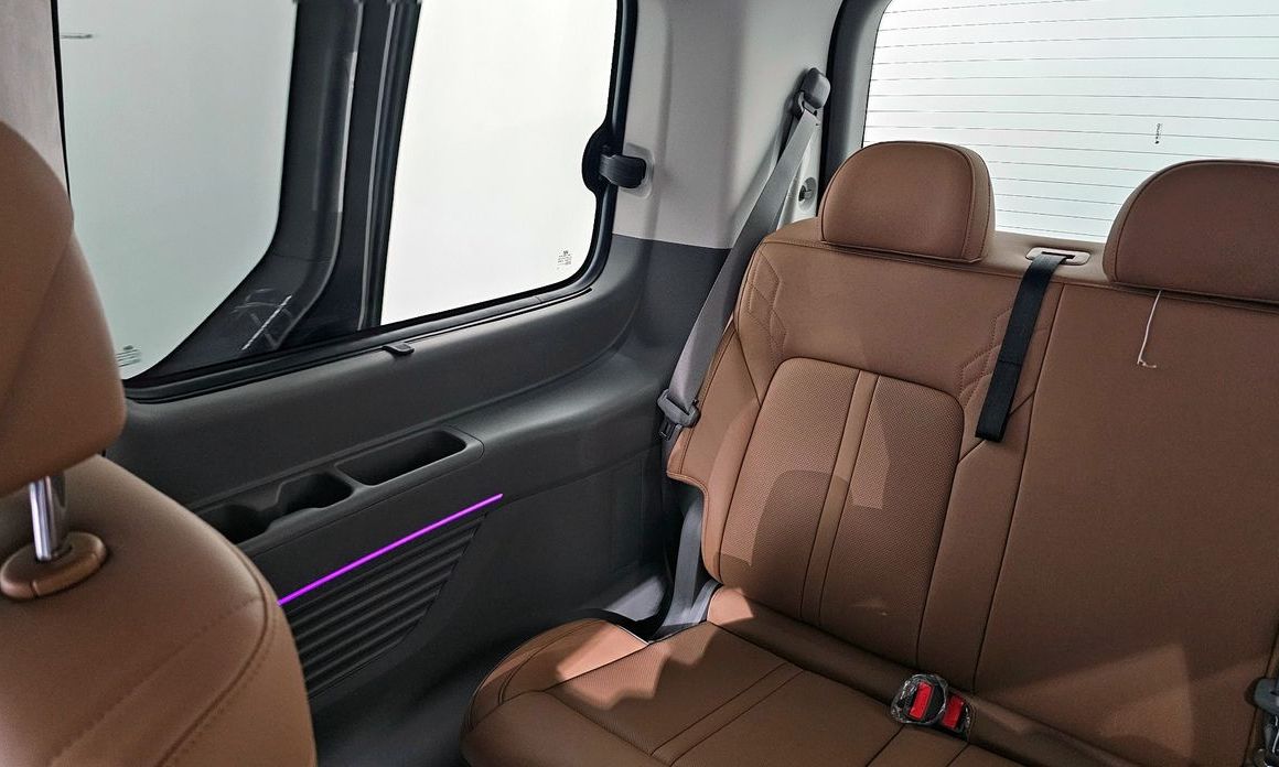 Hyundai Staria 2025