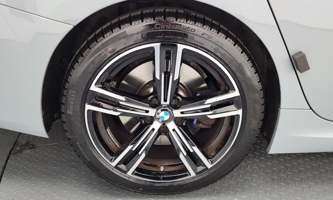 BMW 3-Series 2023