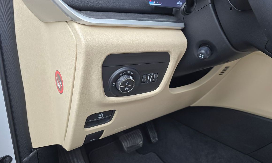 Jeep Cherokee 2023