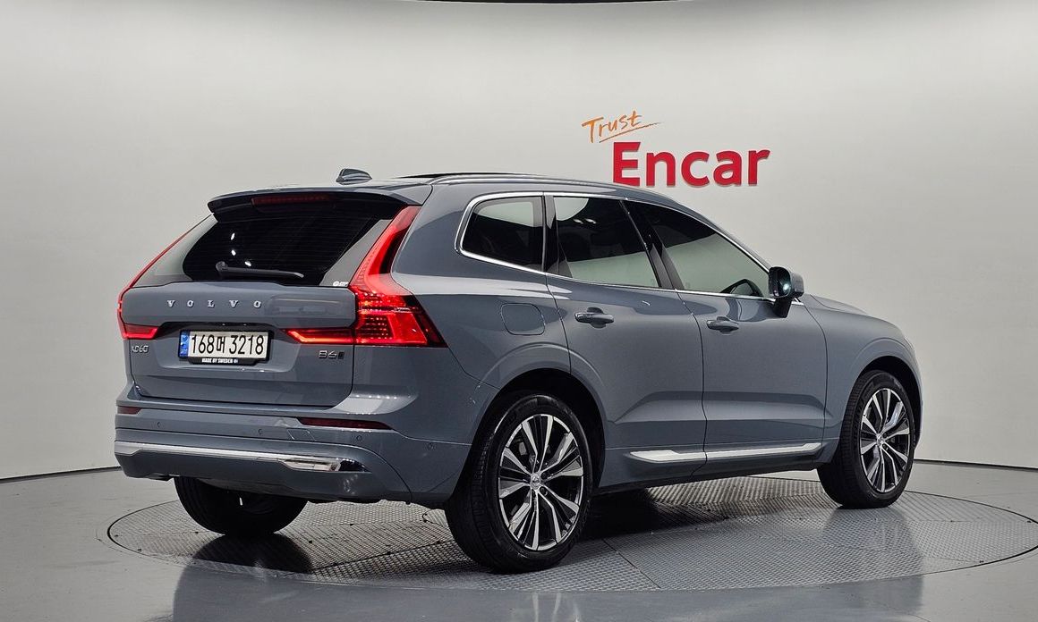 Volvo XC60 2022