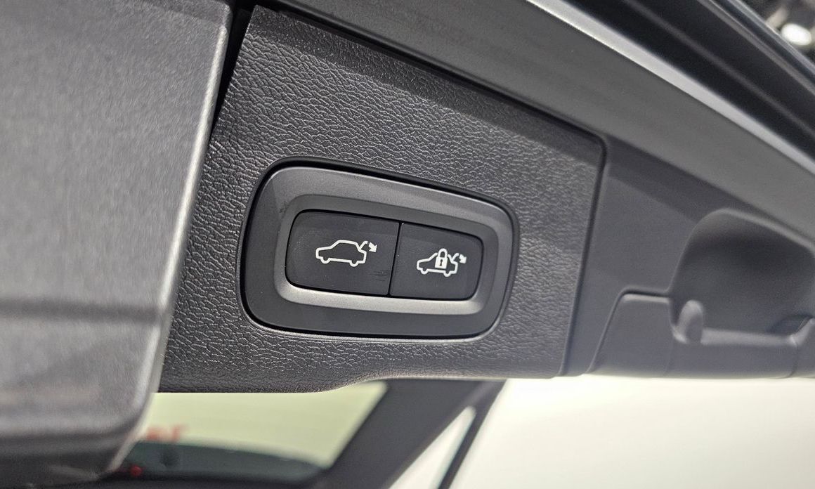 Volvo XC60 2022