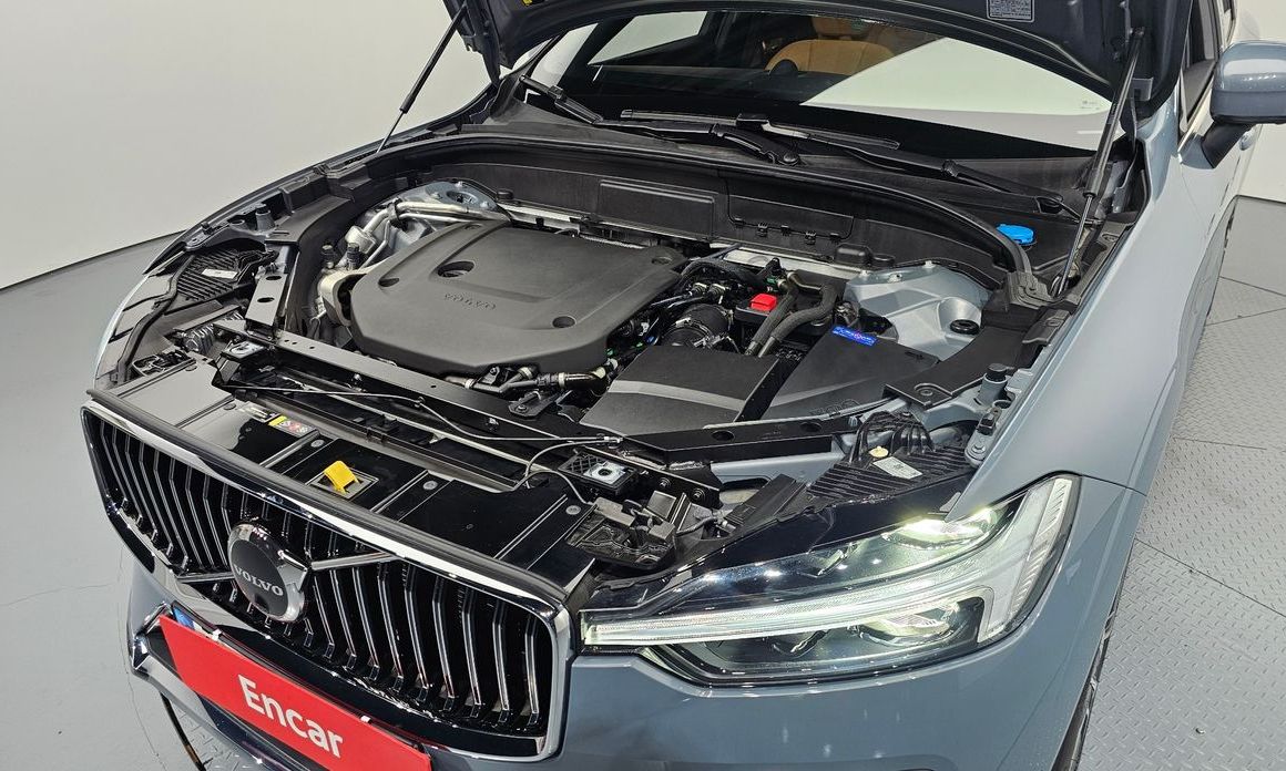 Volvo XC60 2022