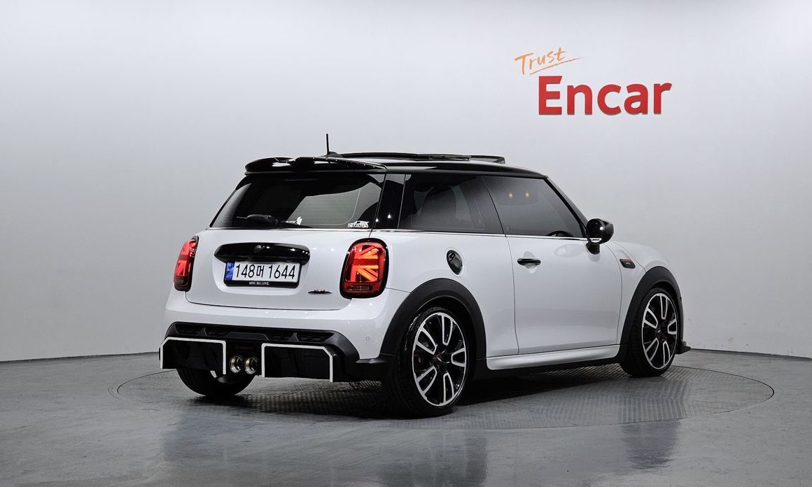 Mini Cooper 2024