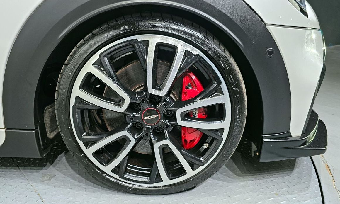 Mini Cooper 2024