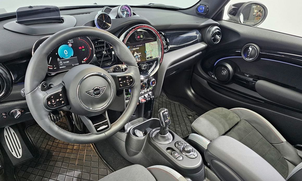 Mini Cooper 2024
