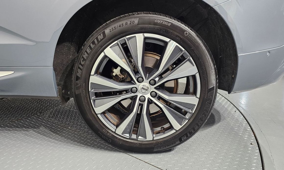 Volvo XC60 2022