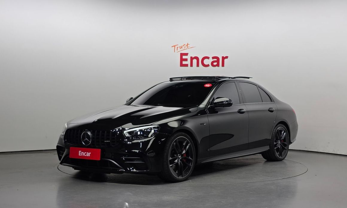 Mercedes-Benz E-Class 2023
