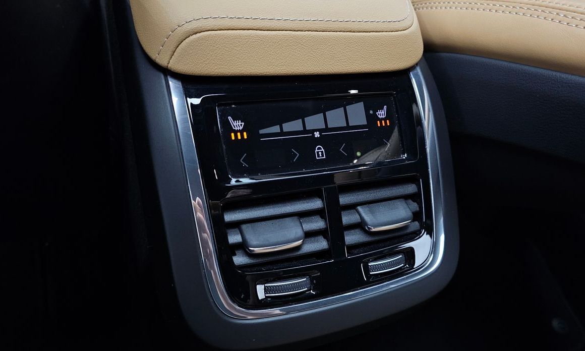 Volvo XC60 2022