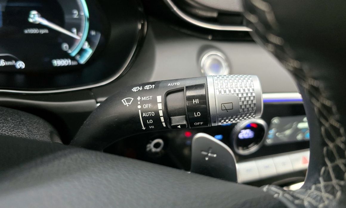 Genesis GV70 2024