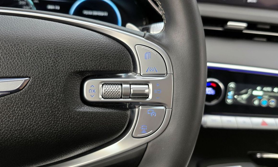 Genesis GV70 2024
