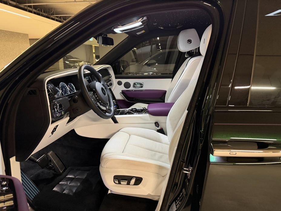 Rolls-Royce Cullinan 2023