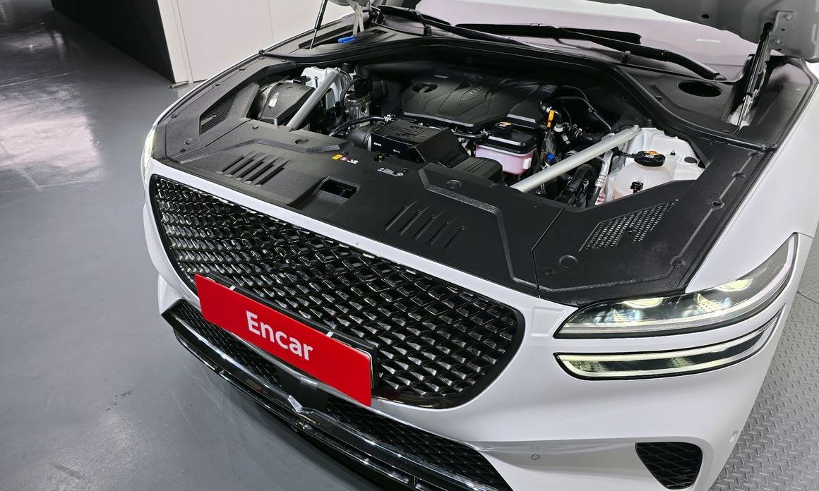 Genesis GV70 2024