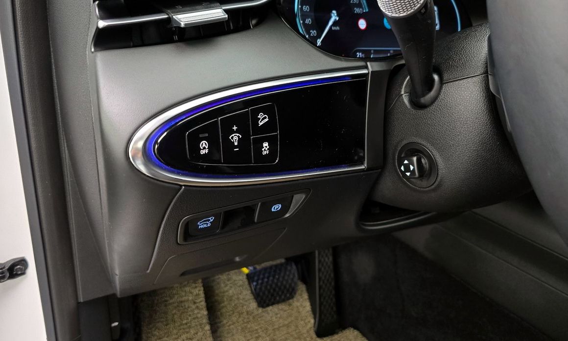 Genesis GV70 2024