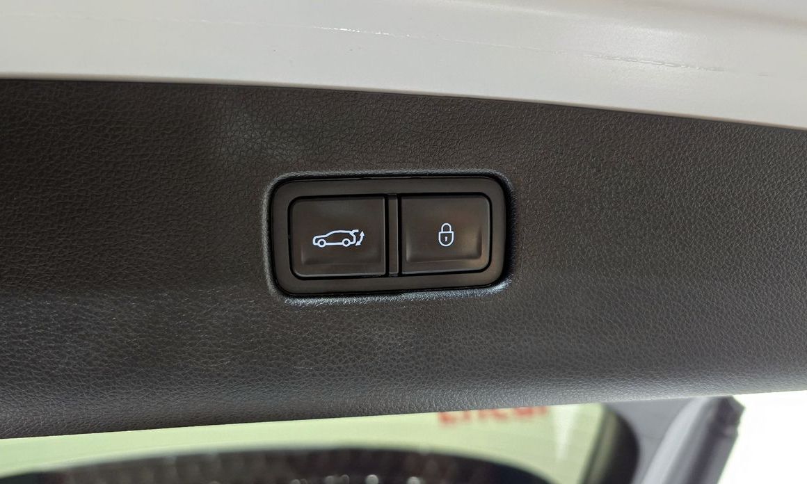 Genesis GV70 2024