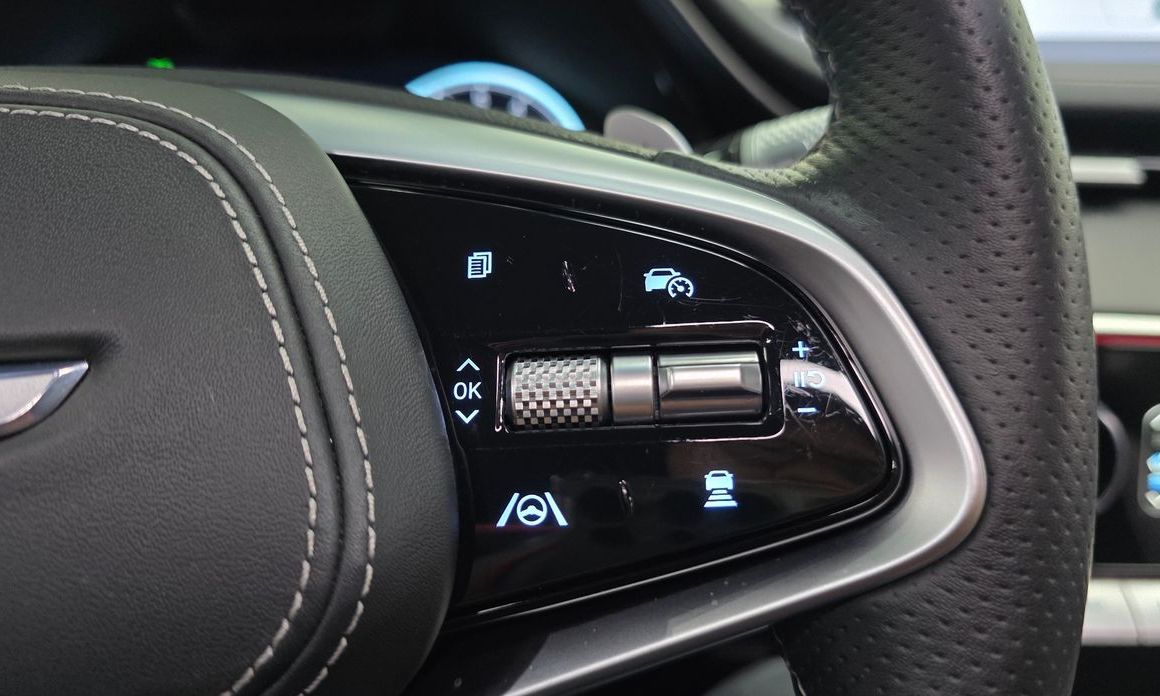 Genesis GV70 2021
