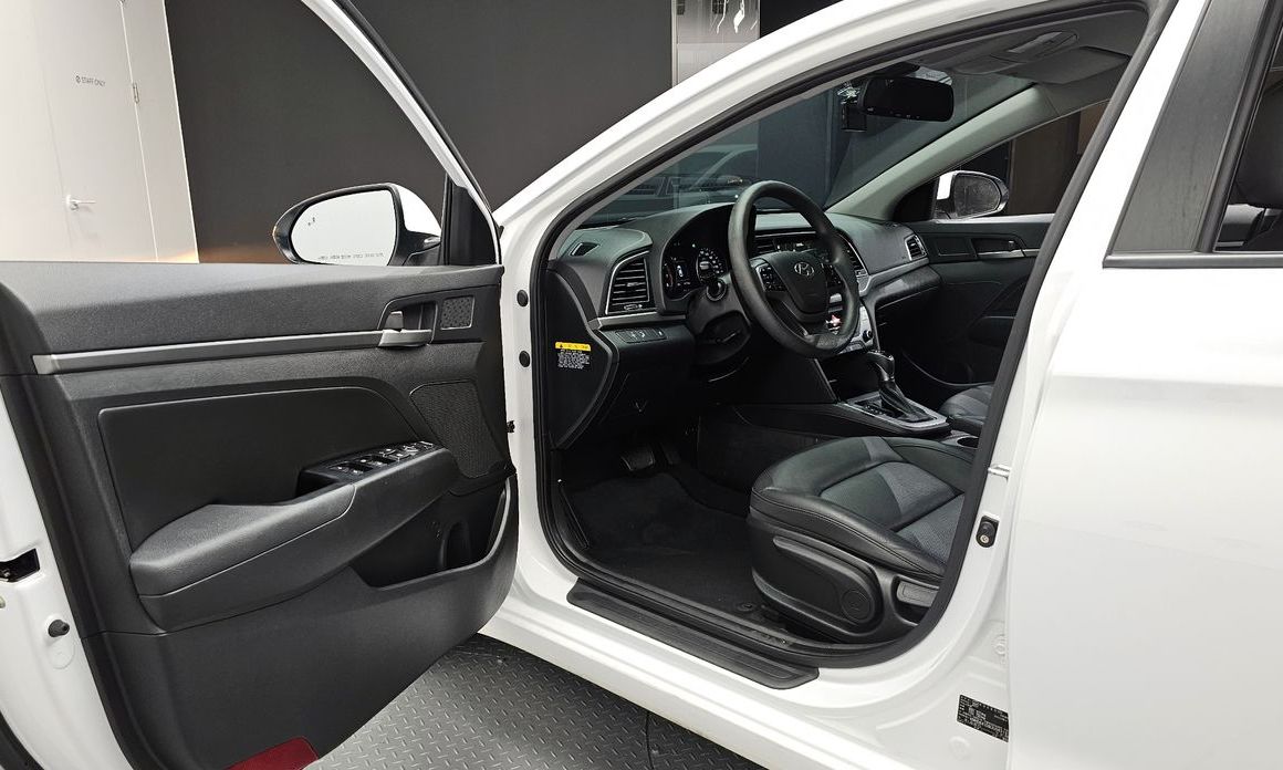 Hyundai AVANTE 2018