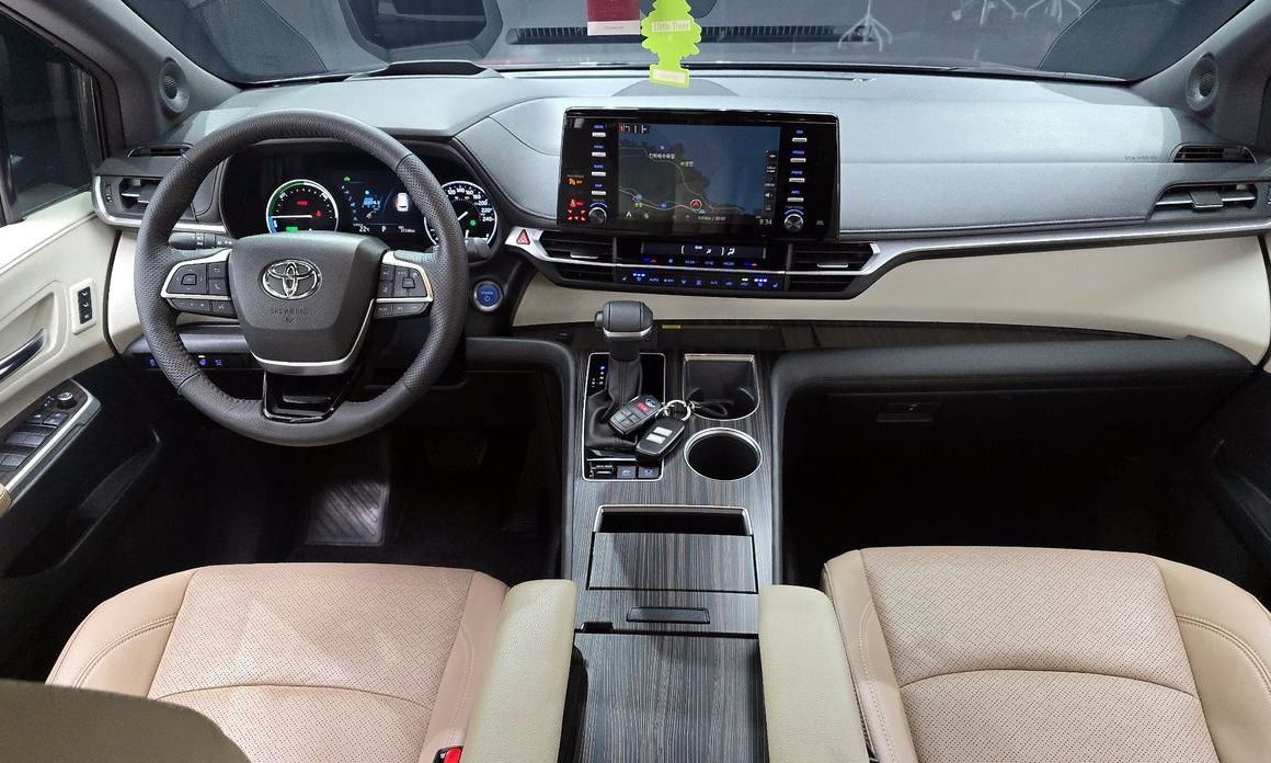 Toyota Sienna 2023