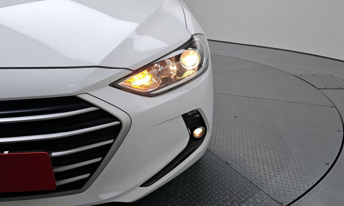Hyundai AVANTE 2018