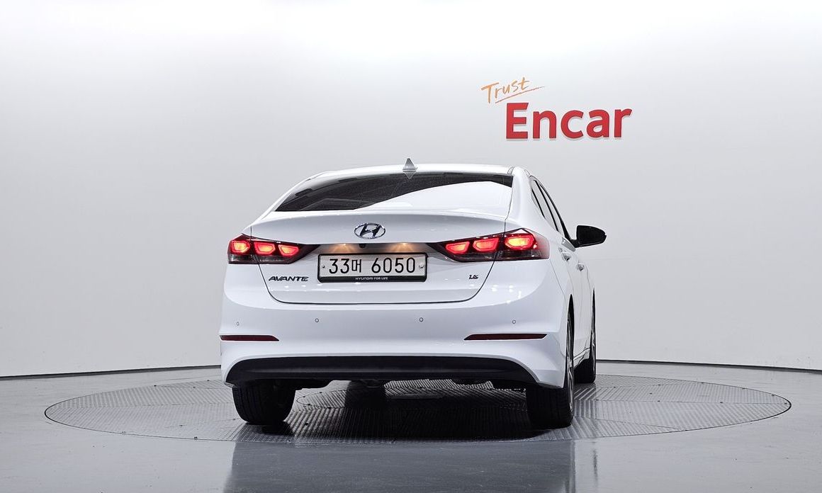 Hyundai AVANTE 2018