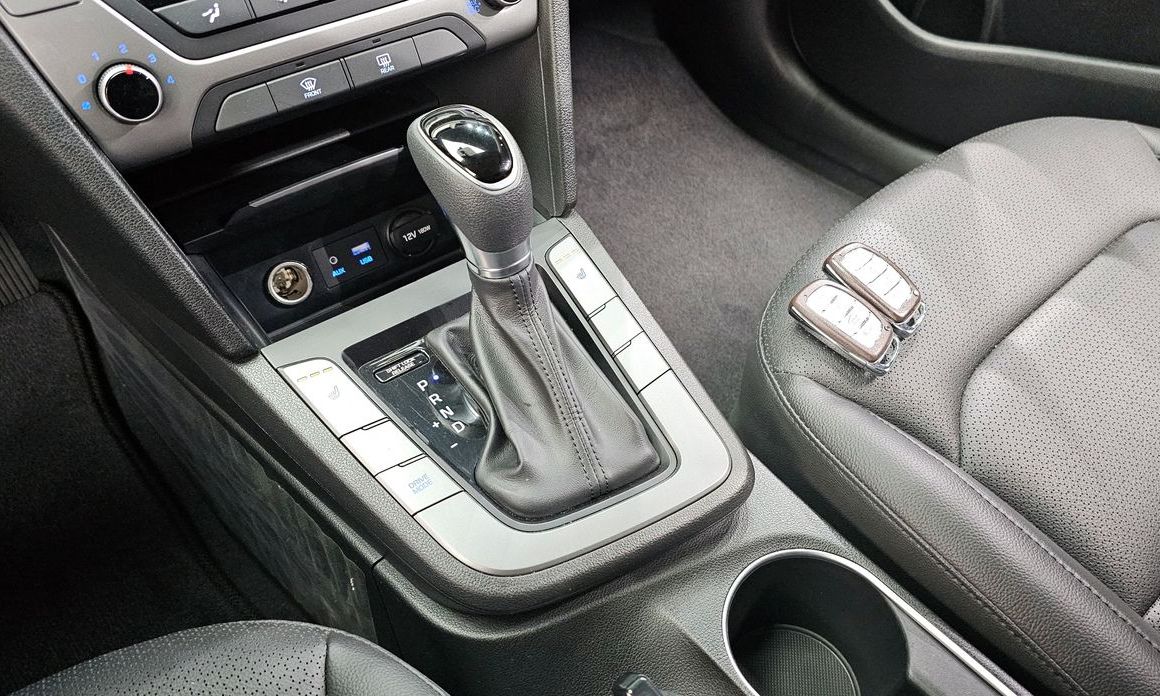 Hyundai AVANTE 2018