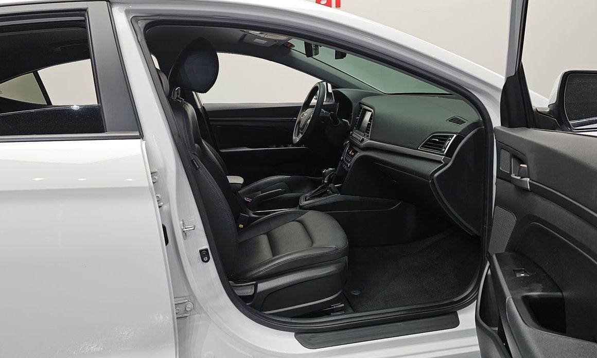 Hyundai AVANTE 2018
