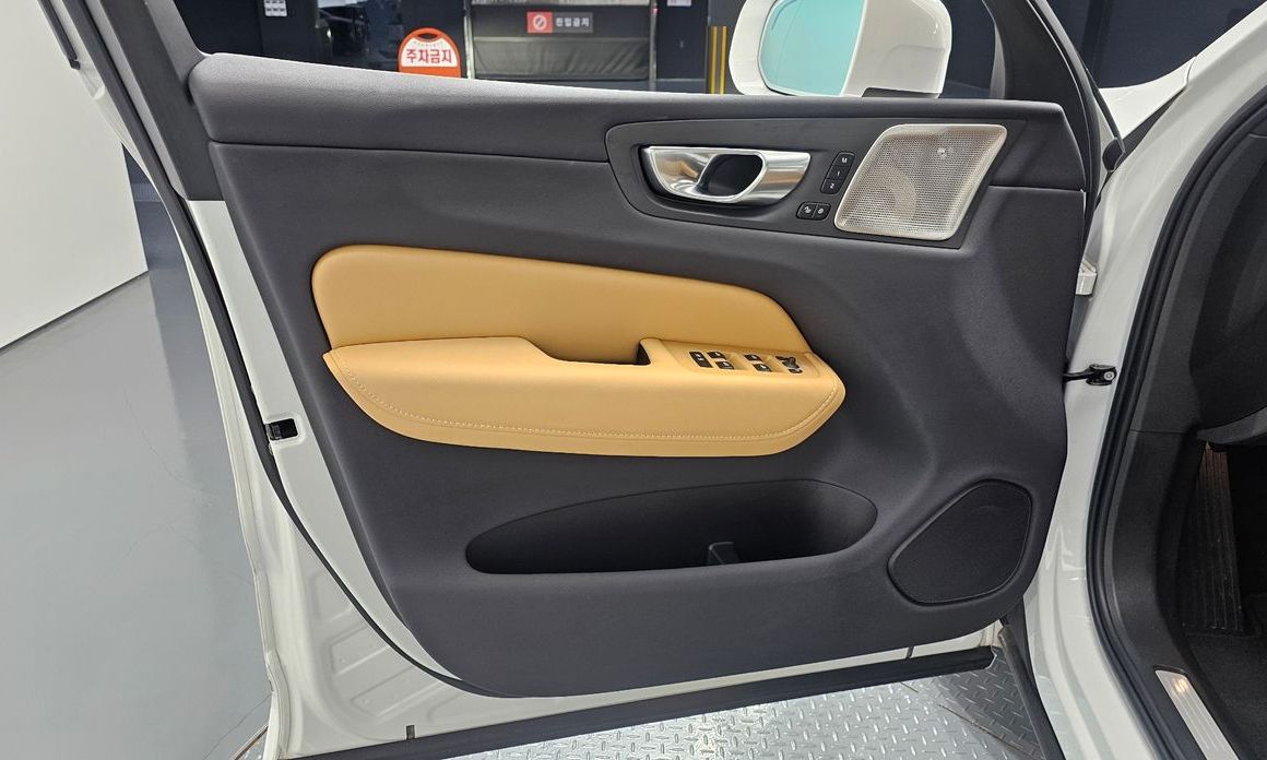 Volvo XC60 2024