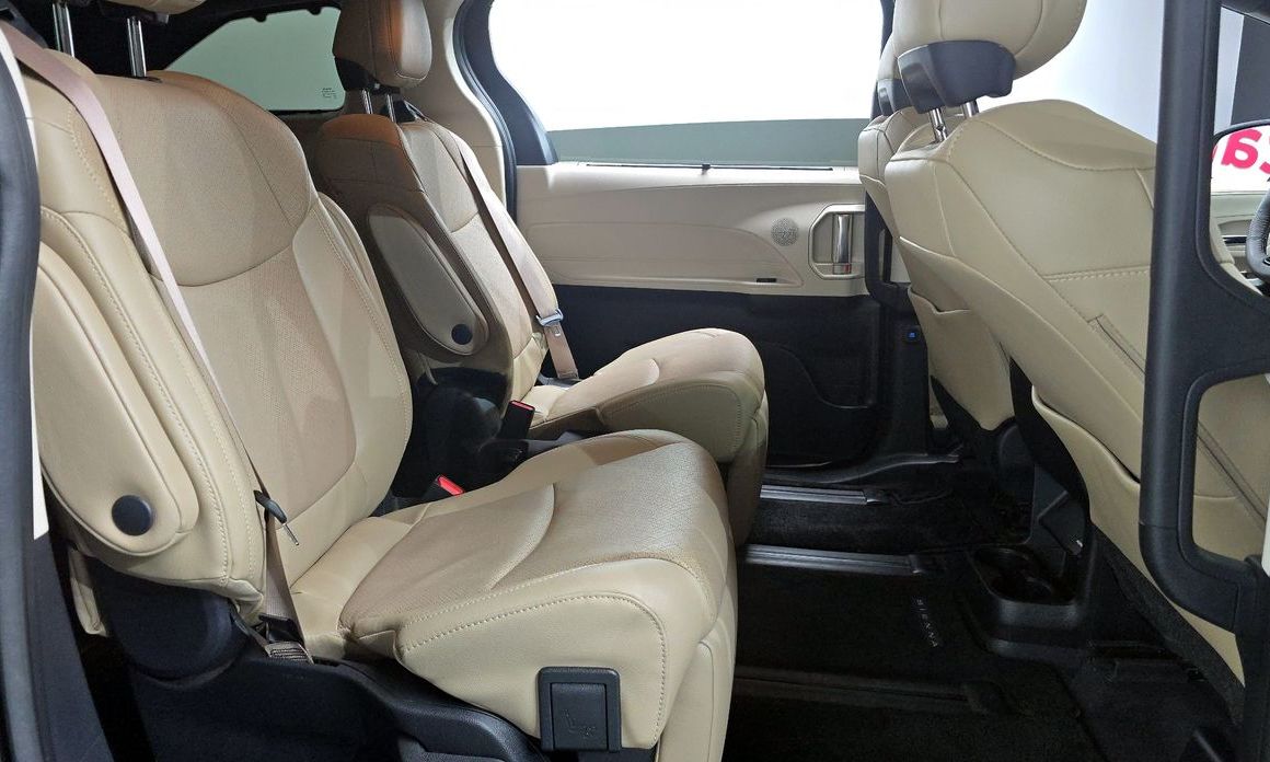Toyota Sienna 2023