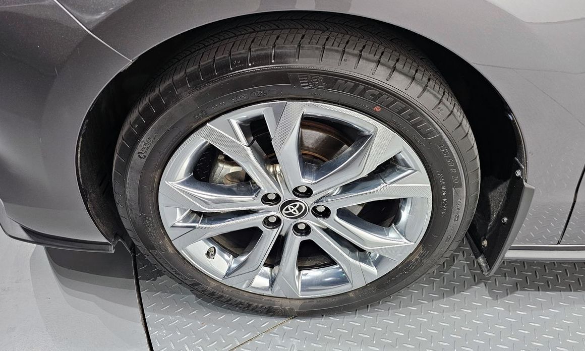 Toyota Sienna 2023