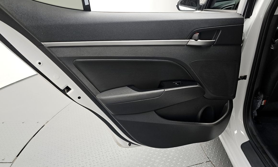 Hyundai AVANTE 2018
