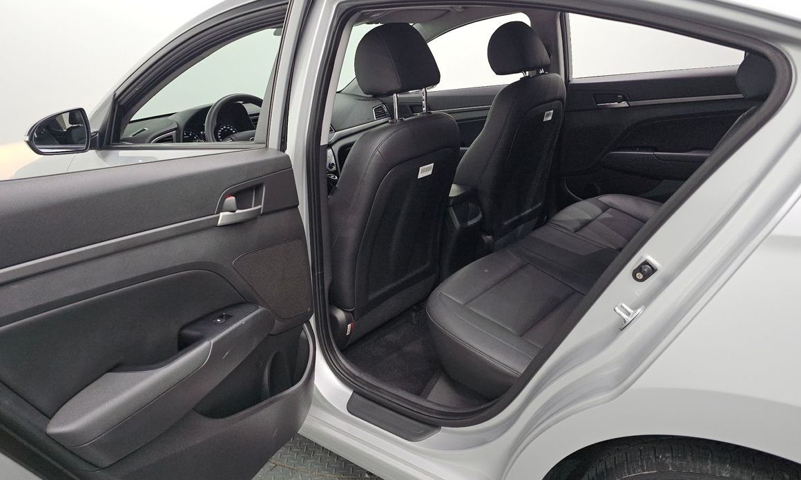 Hyundai AVANTE 2018