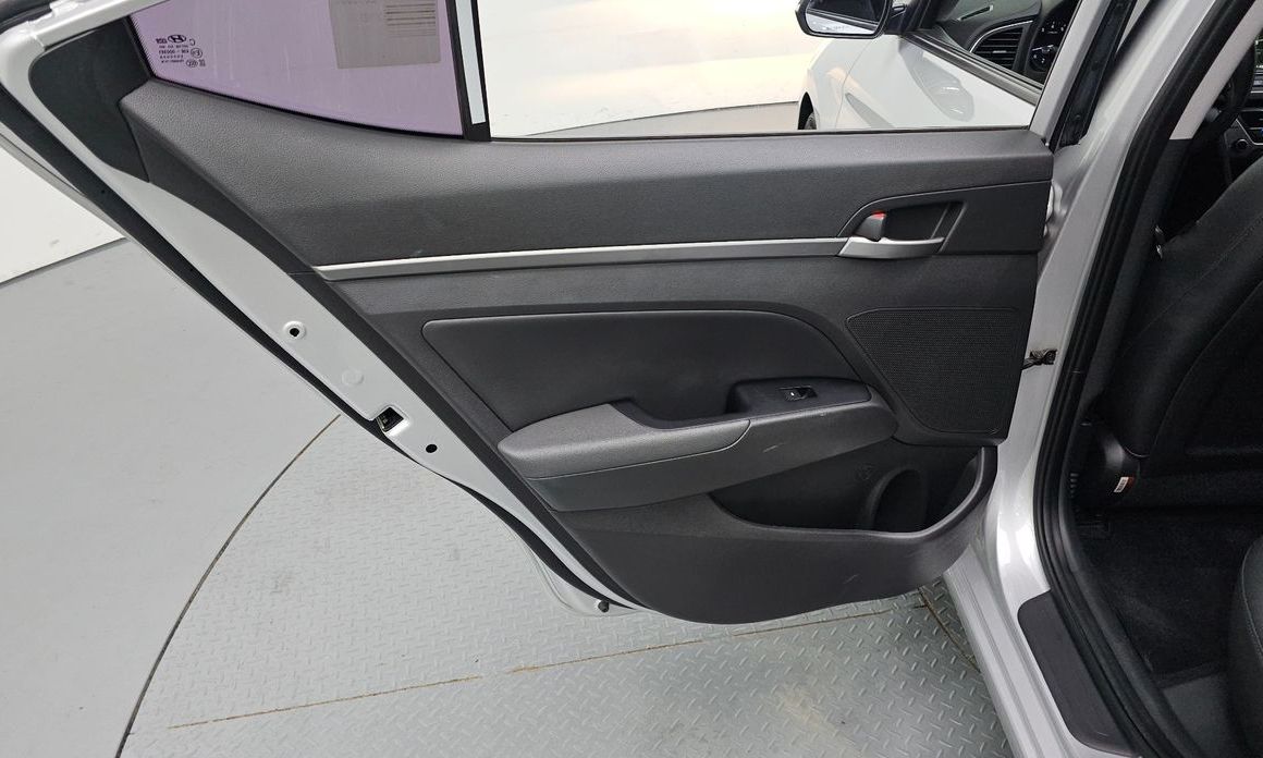 Hyundai AVANTE 2018